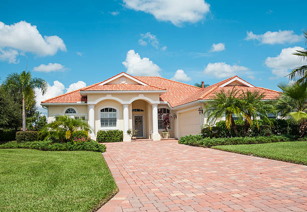 Best Professional Driveway Pavers  in Manana, HI
